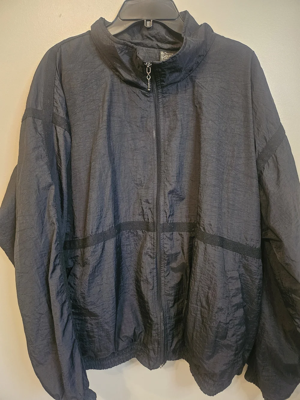 Vintage MacGregor Men's Lightweight Black Windbreaker Jacket
